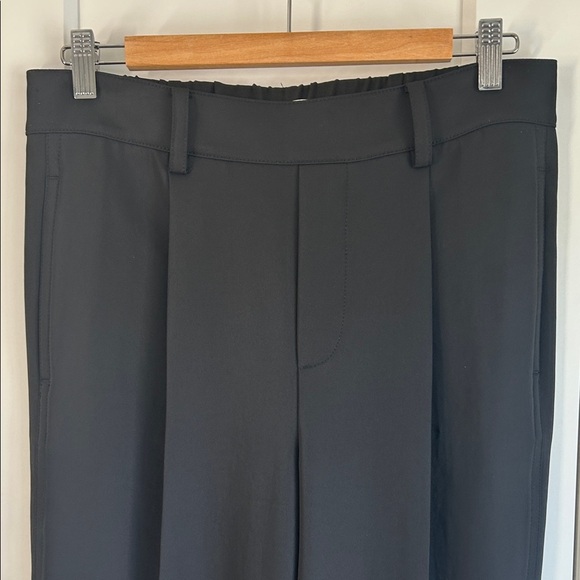 Vince Mid Rise Tapered Pull On Pants Women's Elegant Black Trousers | M - Picture 5 of 8